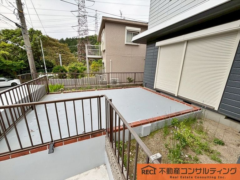 神戸市東灘区渦森台三丁目　中古戸建の庭