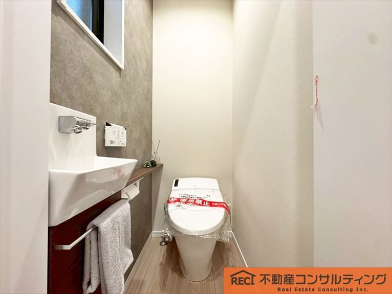 神戸市灘区篠原南町5丁目　新築戸建のトイレ
