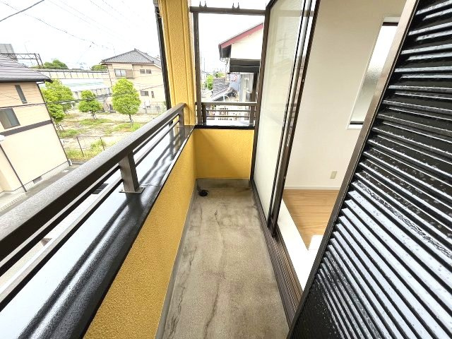 港区龍宮町　売戸建のその他|屋根がついているのでお出かけ中にちょっとした雨に降られても安心です。
