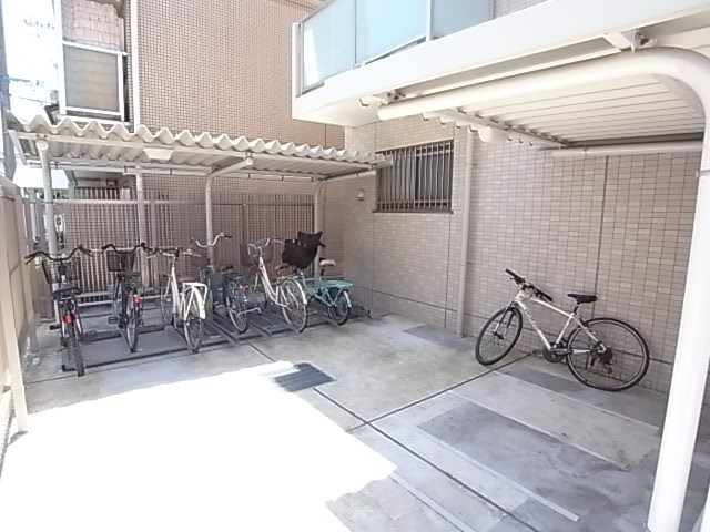尼崎市浜３丁目のアパートのその他共用部分