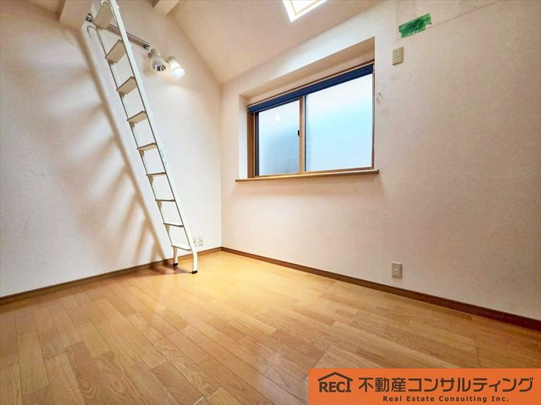 神戸市灘区篠原南町4丁目　中古戸建の子供部屋