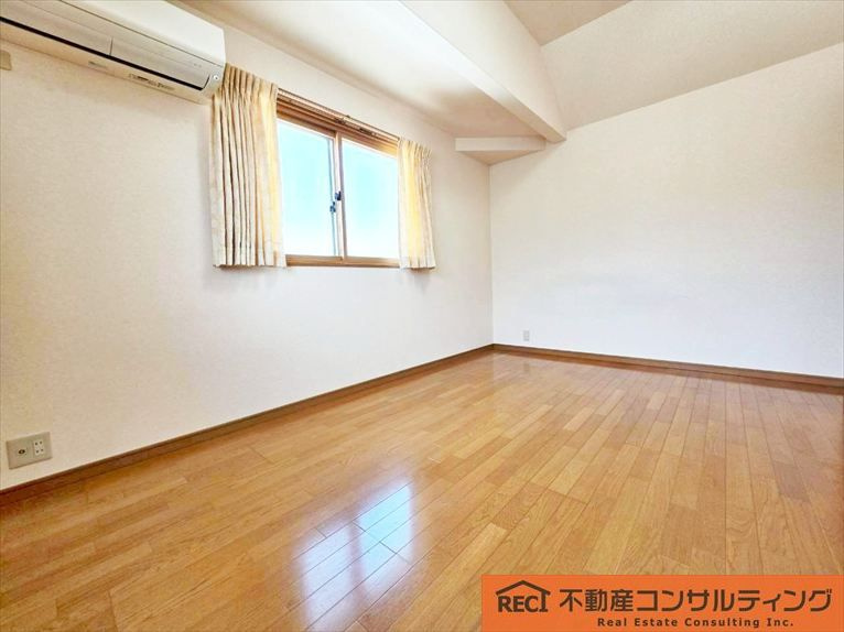 神戸市灘区篠原南町4丁目　中古戸建の子供部屋