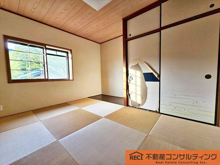 メゾンドール苦楽園の和室