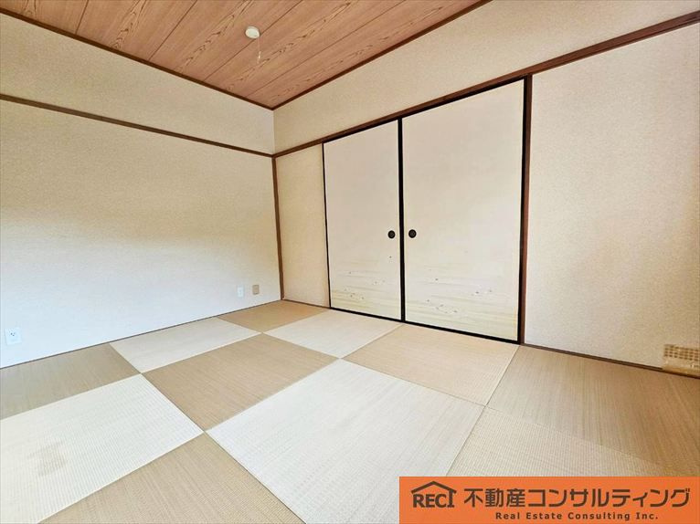 メゾンドール苦楽園の和室