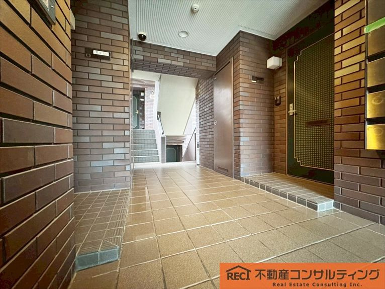 パークプラザ香枦園のエントランス