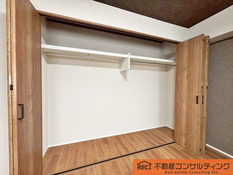 夙川グランドハイツの収納
