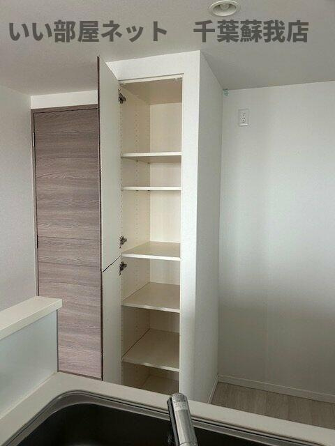 プレミスト本千葉ステーションフロントの収納