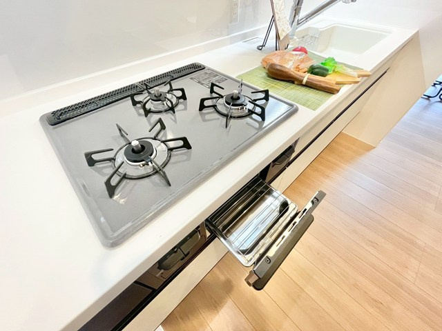 【設備】 | 吹田ロイヤルマンション | エイブルだけの嬉しいサービス、ご用意しております。詳細は、お気軽に当社までお問合せ下さいませ！