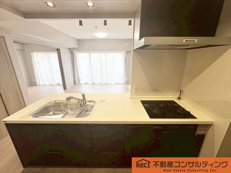 コスモシティ住吉川公園A棟のキッチン