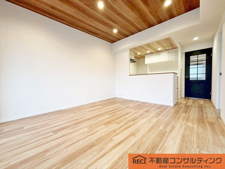 エナ御影の内装