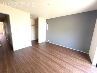【洋室】 | 各務原市川島松倉町新築建売全3棟！お車並列3台可能！長期優良認定住宅！耐震等級3！ | 各務原市川島松倉町新築建売全3棟！お車並列3台可能！長期優良認定住宅！耐震等級3！
