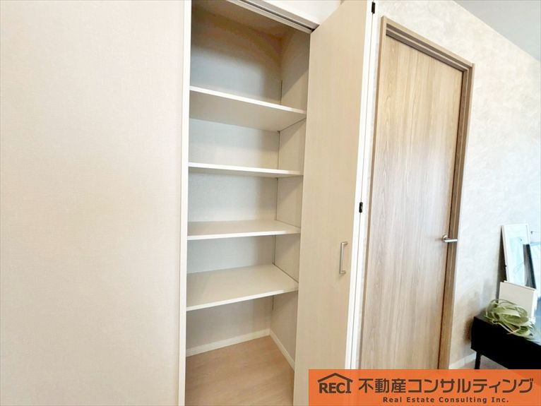 セレッソコート甲南森南町の収納