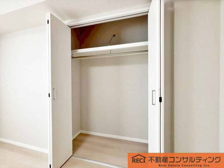 セレッソコート甲南森南町の収納