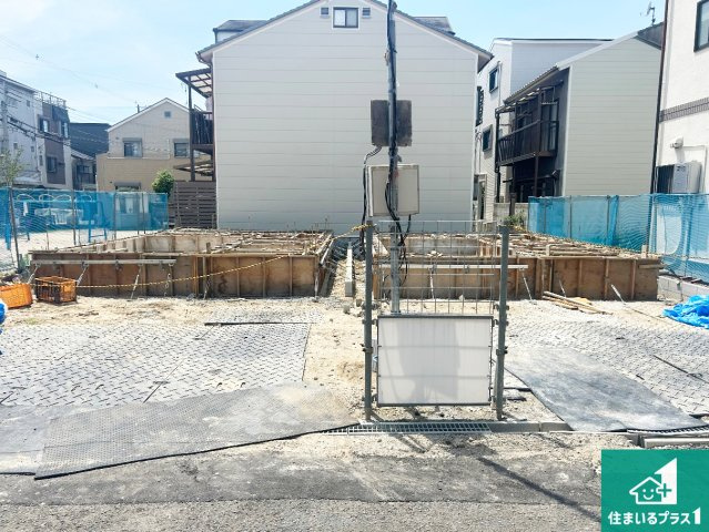 大阪市平野区西脇　第1期　新築一戸建ての外観|周辺は落ち着いた街並みの住宅地！子育てがしやすい住環境です！まだ未完成ですが、現地でしかわからない事もございます。是非一度ご覧ください。