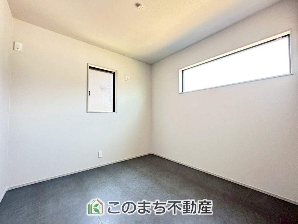 タマタウン宇都宮市細谷町Ⅱの洋室|一人ひとりの大切なプライベート空間。ゆとりある広さで、一人の時間をゆったりと過ごせる安らぐお部屋になるはずです。
