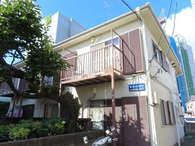 サンシンハイツの外観