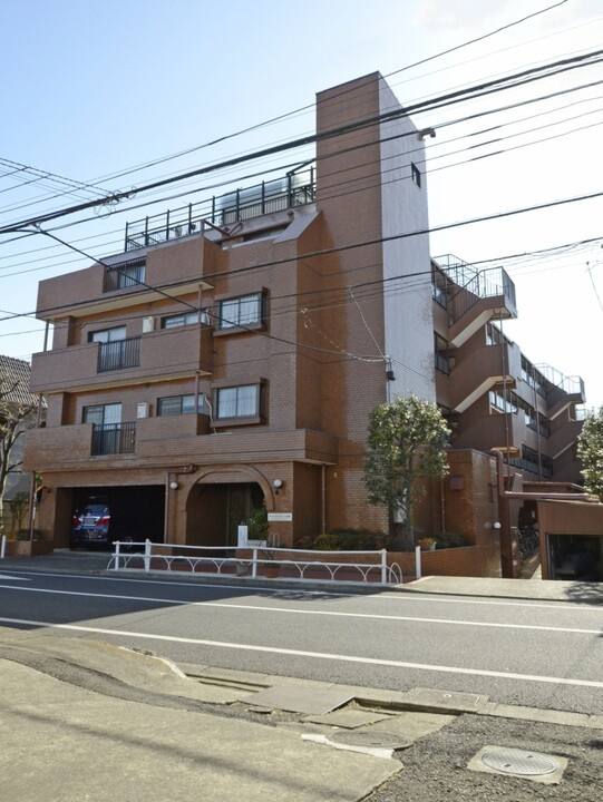 キャニオンビュー成増の外観|新耐震基準適合マンション、キャニオンビュー成増は即日現地案内可能となっておりますので、お気軽にお問い合わせください！