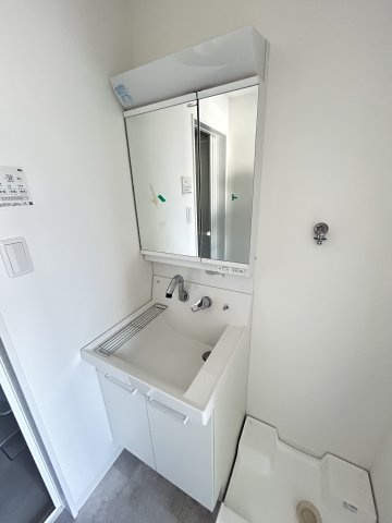 ALEGRIA尼崎西本町の洗面所|脱衣スペースもあります