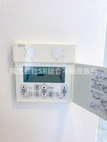 若江北町2丁目中古戸建の防犯設備|リビングには冬場に重宝する床暖房有♪