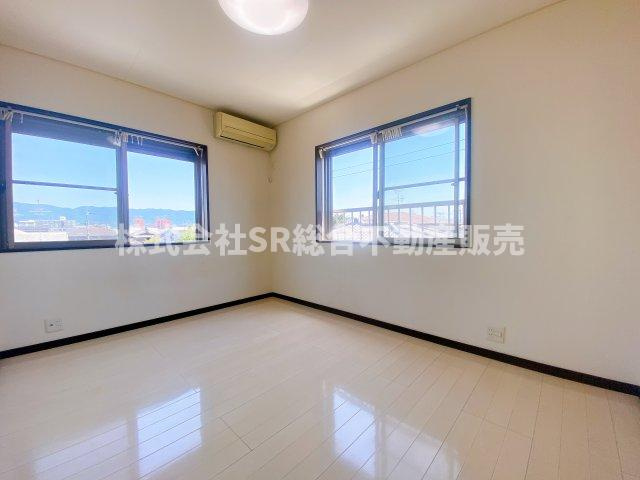 若江北町2丁目中古戸建の子供部屋|お子さんのいるうちは子供部屋に使ってはいかがでしょうか