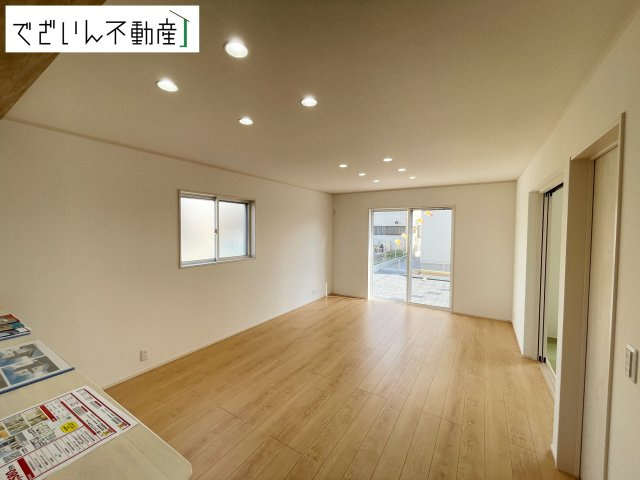 【居間・リビング】 | 深谷市上柴町西1丁目　新築住宅 | ≪1号棟≫
現地(2026年5月撮影)