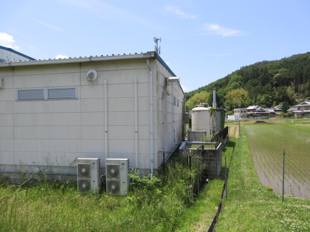 高槻市大字田能小字永田の工場の外観