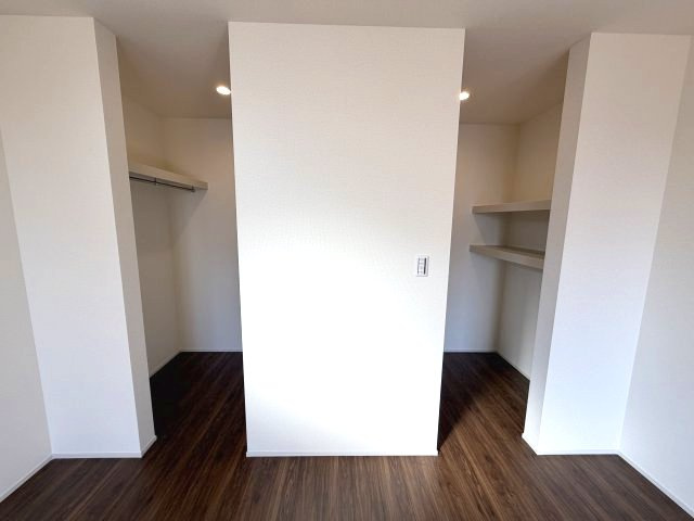 第3渋川市金井　新築戸建　1号棟の収納|2階洋室1収納ウオークインクローゼットです。２ヶ所付きです！