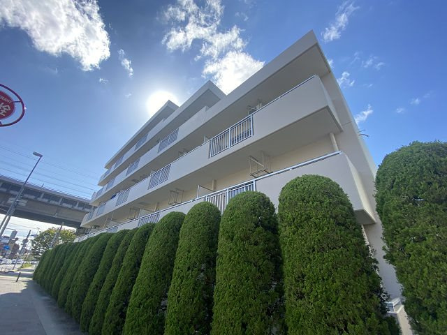 尼崎市常松２丁目の賃貸マンションの外観|外はこのようになっています