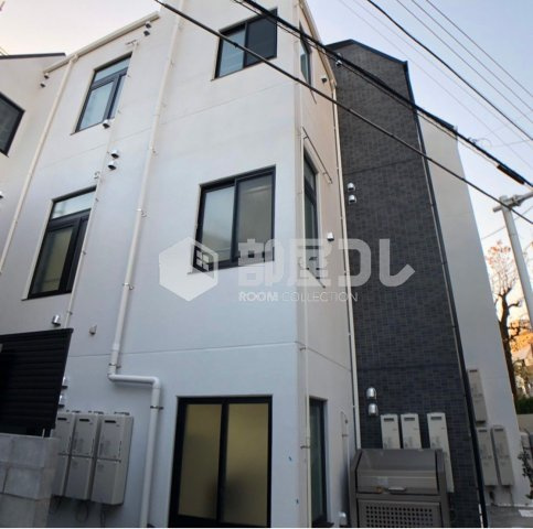 QUQURI Tokyo Shinjukuの外観