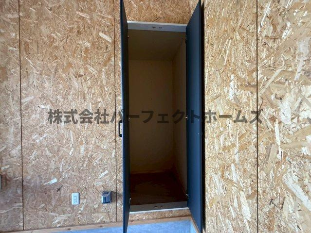 高野道ガレージハウスB棟の収納|収納スペース豊富です