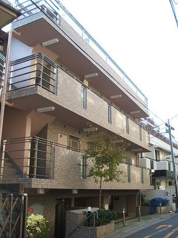 パールモア代々木の外観|代々木駅徒歩１０分　閑静な住宅地