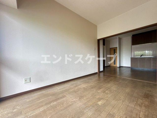 シャトーリバーサイドの洋室|高崎、前橋のお部屋探しはエンドスケープまで！お客様の理想お聞かせ下さい♪