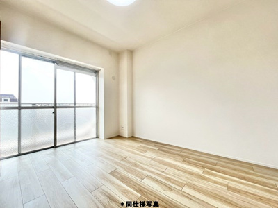 【洋室】 | シーアイハイツ南千里C棟 | サイトに掲載されていない箇所の写真、撮影してお届けさせて頂きます！気になる物件で、見たい部分の画像が無い場合は、弊社スタッフまでご連絡下さいませ。お客様の気になる箇所を、カメラにて撮影して参ります！