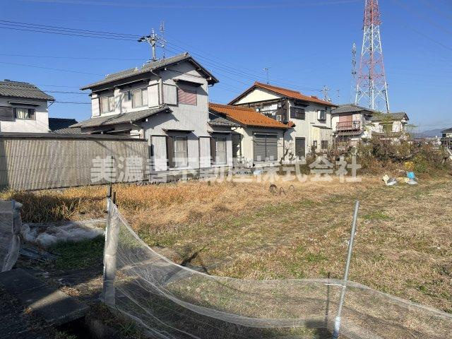 ６２３１８　岐阜市上尻毛八幡土地