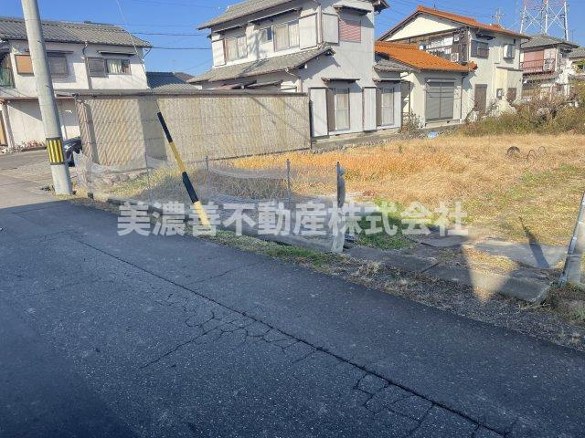 ６２３１８　岐阜市上尻毛八幡土地の外観