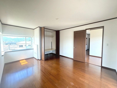 【洋室】 | 宗像市自由ヶ丘8丁目戸建