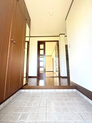 【玄関】 | 宗像市自由ヶ丘8丁目戸建