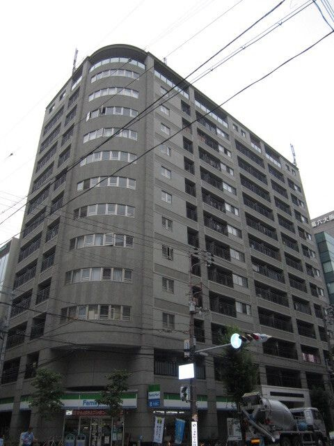 レジディア心斎橋ウエスト