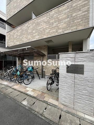 ラモーナ東大物町のエントランス|清潔なエントランスです