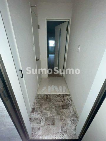 ラモーナ東大物町の玄関|明るい玄関です
