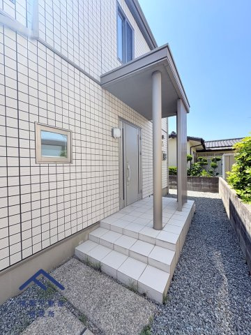 東区三苫２丁目　戸建ての玄関