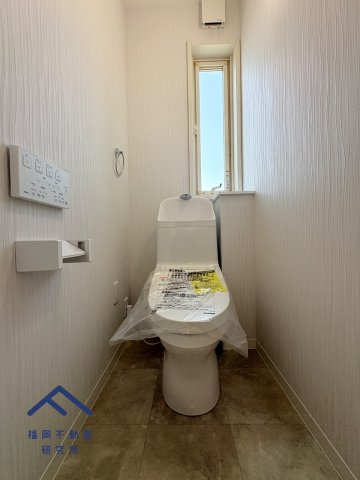 東区三苫２丁目　戸建てのトイレ