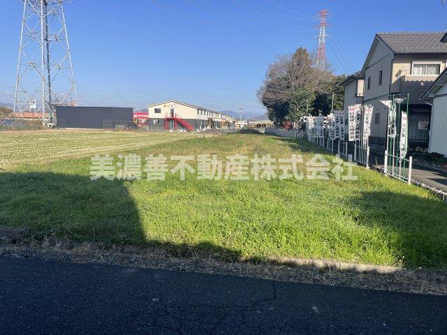 ６２３１３　岐阜市上尻毛八幡土地