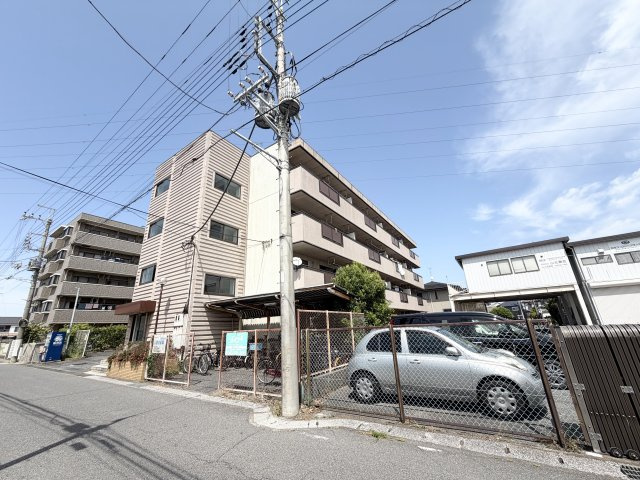ホーリーグランド稲毛山王の外観