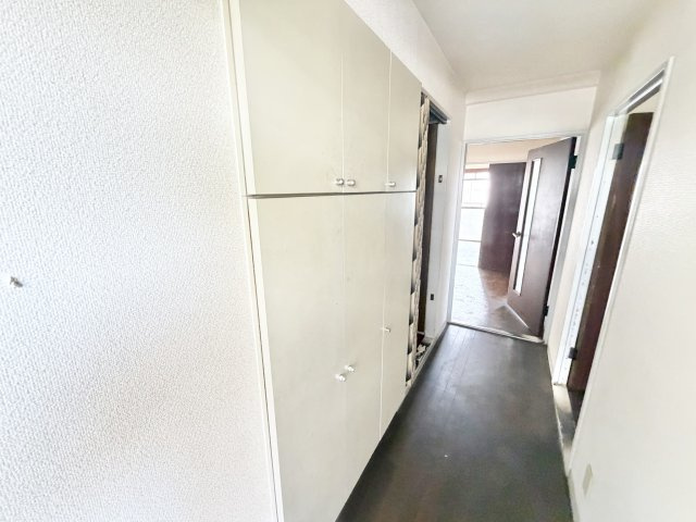 ホーリーグランド稲毛山王の収納