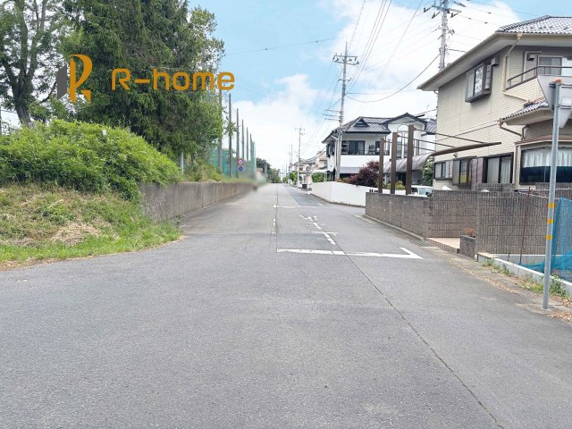 ひたちなか市大成町3期　新築戸建て　1号棟の前面道路含む現地写真|周辺環境も併せて案内致します♪
閑静な住宅地で笑顔あふれる新生活！
ぜひ現地へお越しください♪