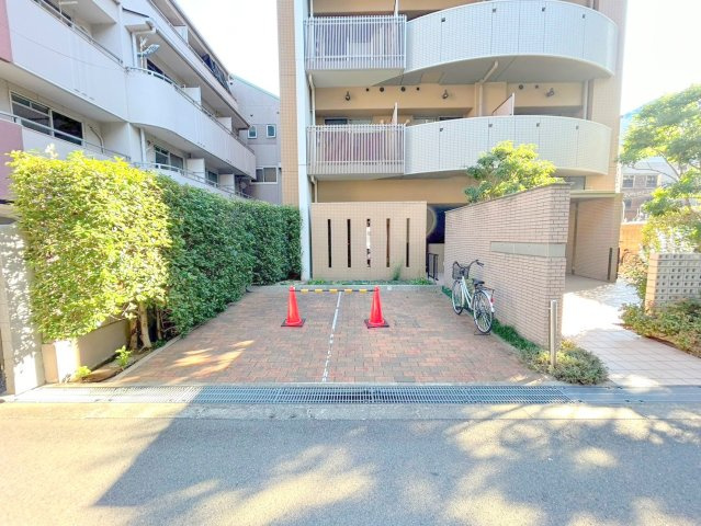 グレースTMのエントランス