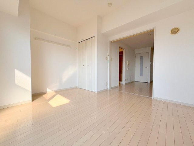 アーバネス淀川の洋室