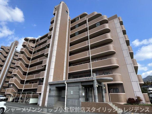 ペルル企救丘２番館の外観
