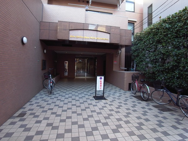 ライオンズステーションプラザ千歳烏山のエントランス|ライオンズステーションプラザ千歳烏山：「千歳烏山」駅徒歩２分！